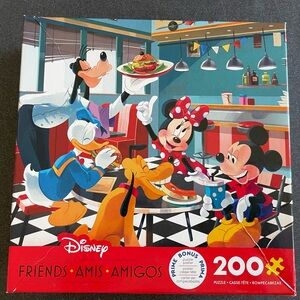 Disney 200 pc Puzzle with Mickey and Friends